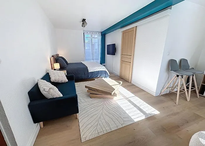 Parenthese Elegante En Hyper Centre De Tarbes - Design, Balcon Et Confort Premium Apartament